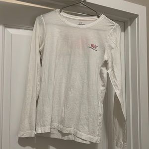 Vineyard vines long sleeve size medium